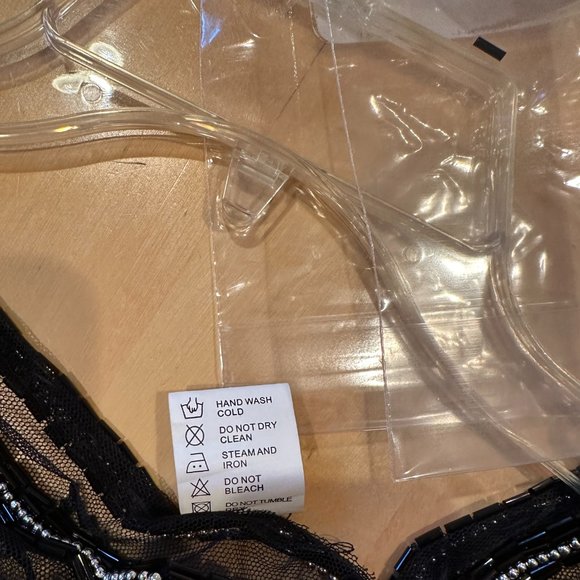 Black & Silver Beaded Sequin Mesh Pullover Capelet Collar Shawl - Picture 15 of 15